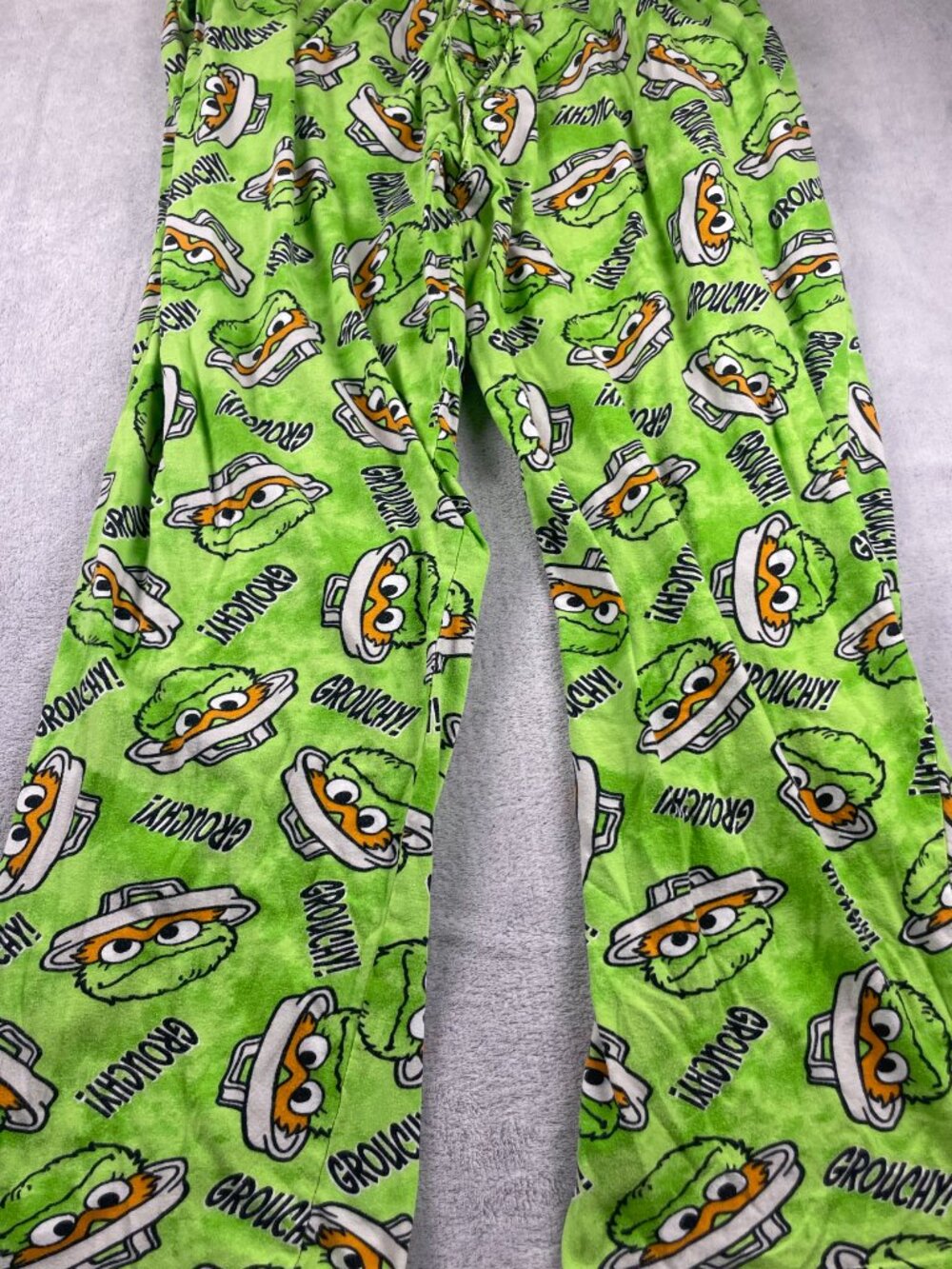 Oscar‑the‑Grouch pajama pants